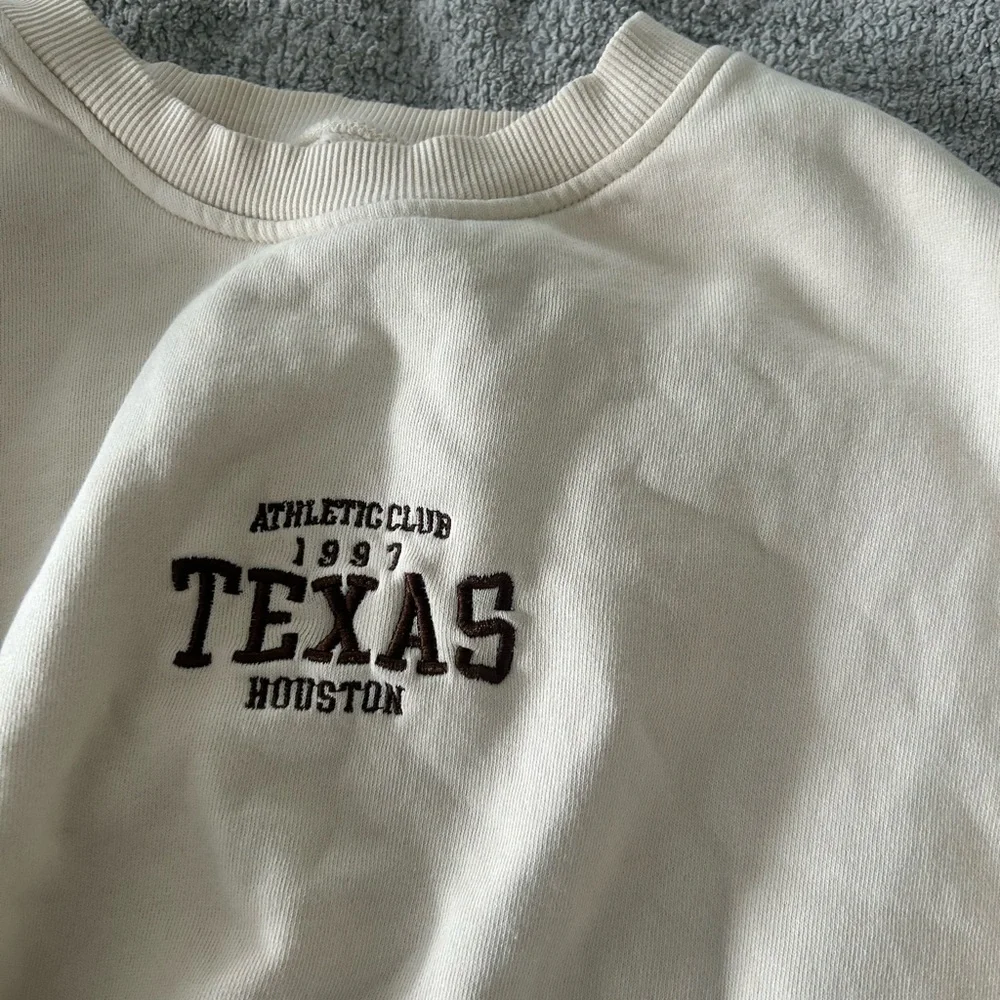 ☀️3/$25 Houston Texas athletic club cream white pullover sweatshirt small - Picture 3 of 4